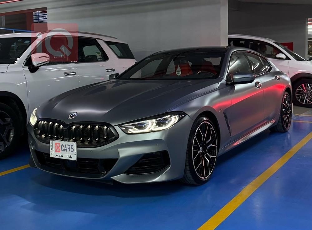 بي ام دبليو 8 الفئة